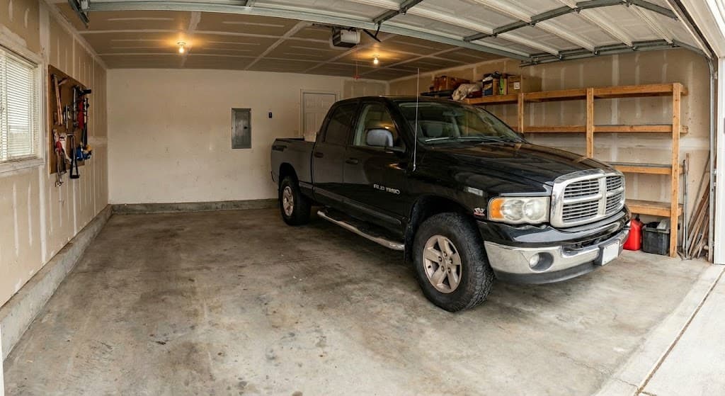 Clean Garage